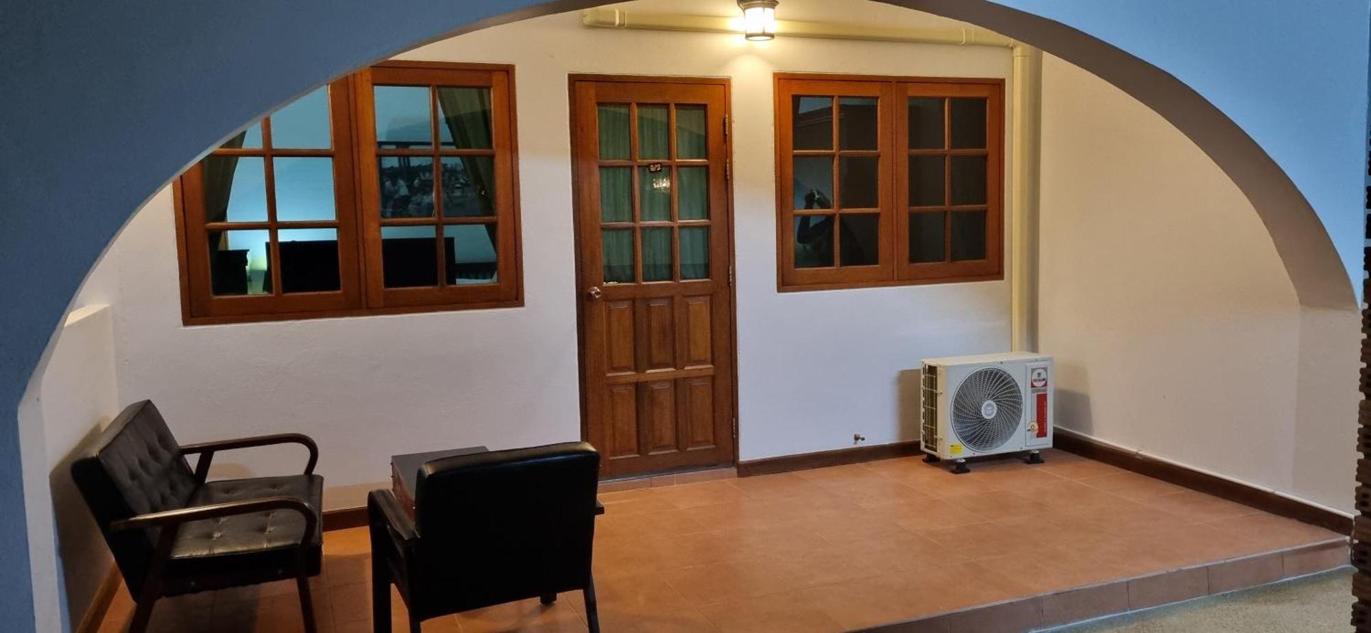 Meyers Hua Hin Hotel Екстериор снимка